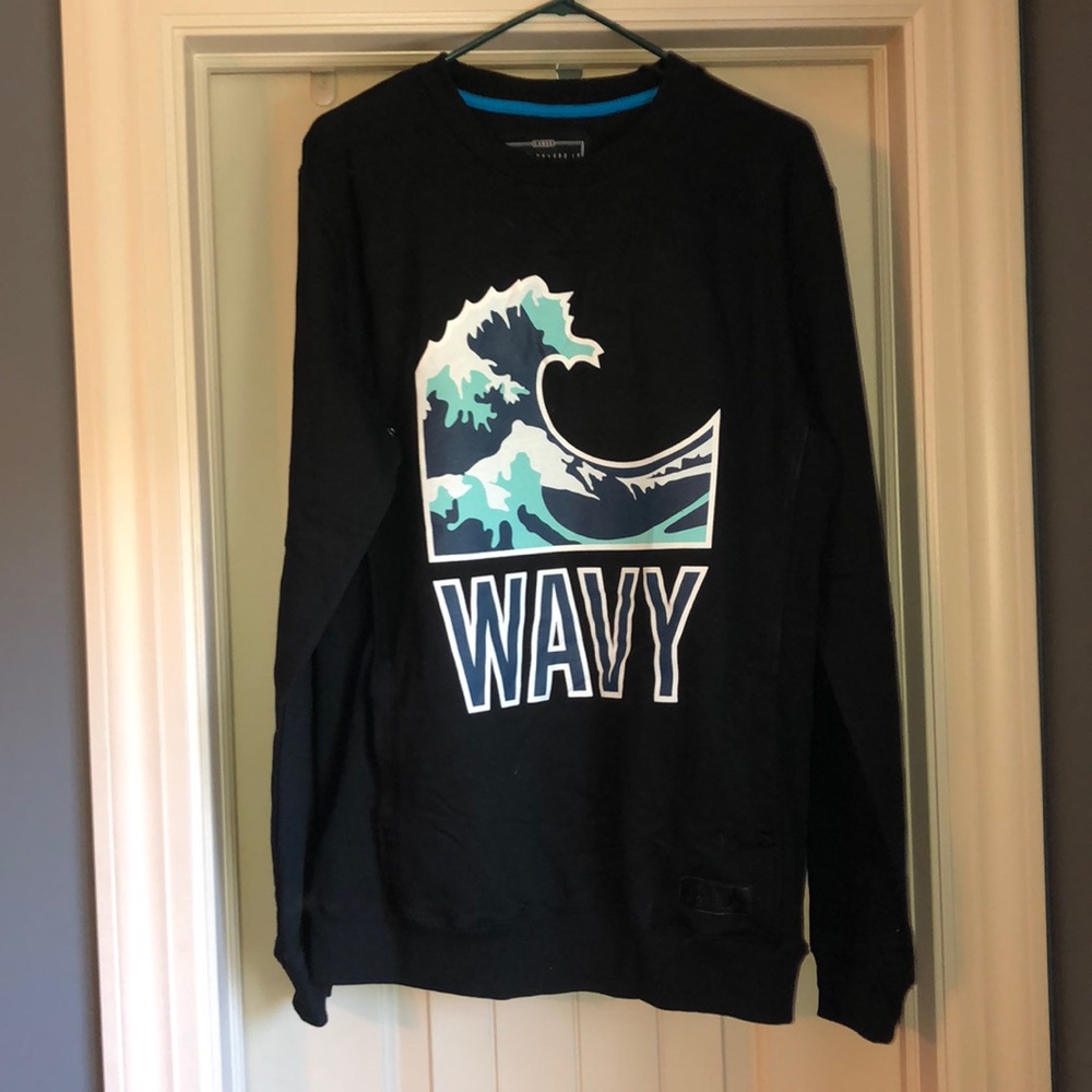 NWT Entree LS “Wavy” Crew Neck Sweatshirt